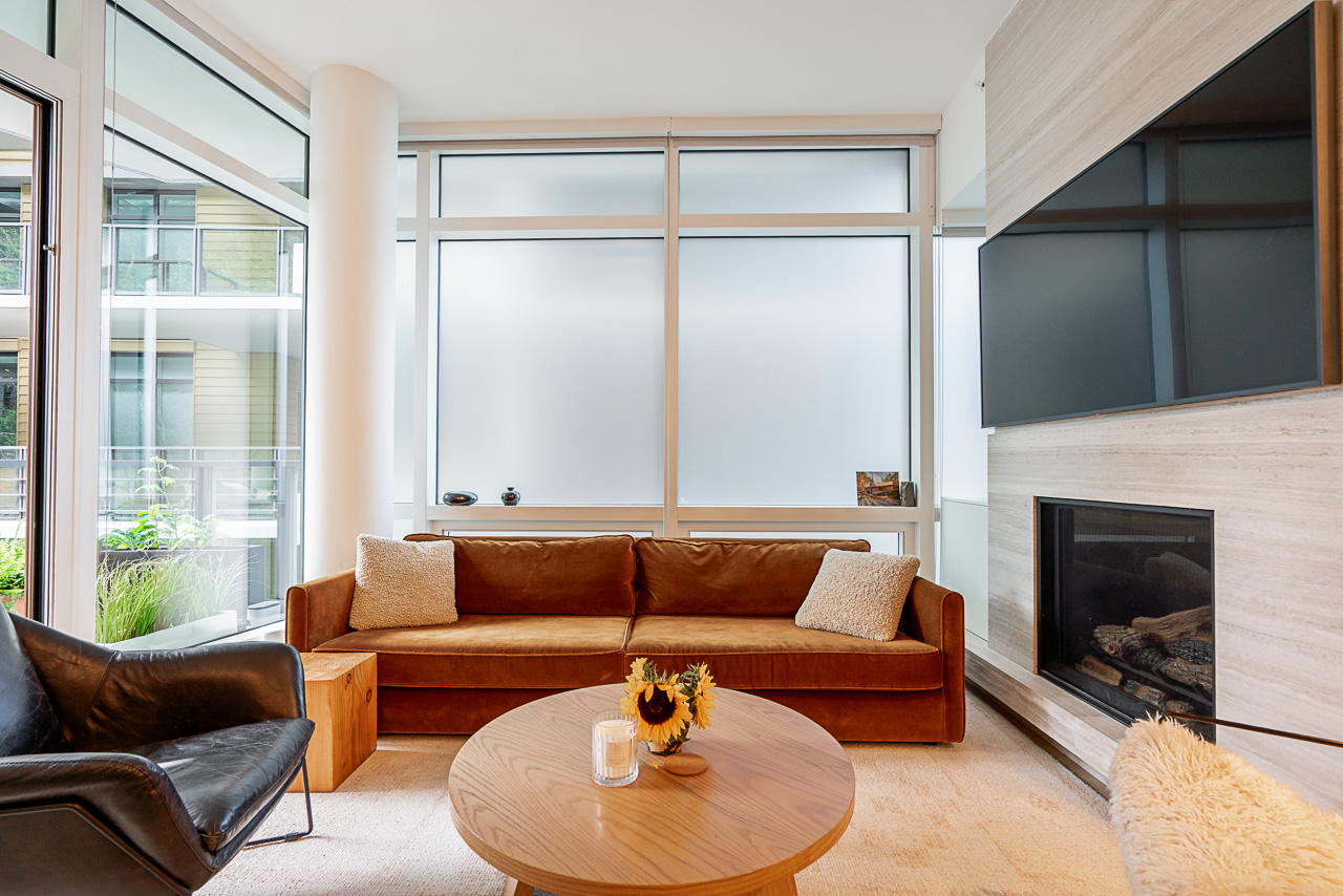 #401 – 6699 Nelson Avenue